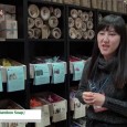 gouniaeはSIPREMIUM 2014にて、竹の中で熟成させた石鹸「Bamboo Soap」を出展。 竹筒で熟成させることで殺菌作用、使用感のマイルドさを持たせた石鹸を紹介。