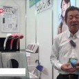 株式会社オムコ東日本はJAPAN DIY HOMECENTER SHOW 2014にて、柔らかい水流を噴射するシャワーヘッド「amane 天音」を出展。 極細ホールのプレートからやさしい肌触りながらも通常の約2.5倍の水...