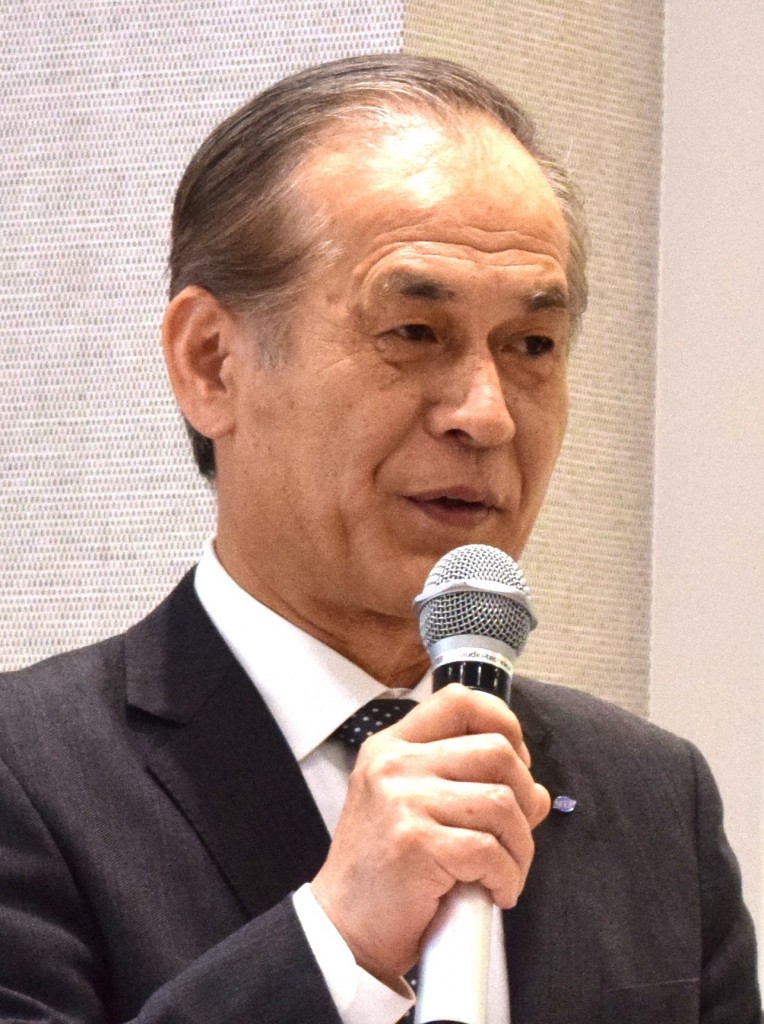 花田正孝氏