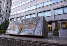 日本初の判決「チケット転売出品は興行主に対する権利侵害」